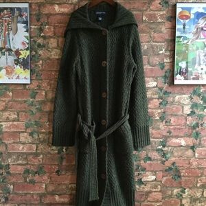 SOLD💕 Long green cardigan